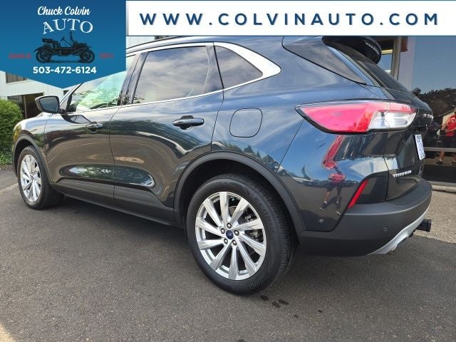 2022 Ford Escape Hybrid Titanium