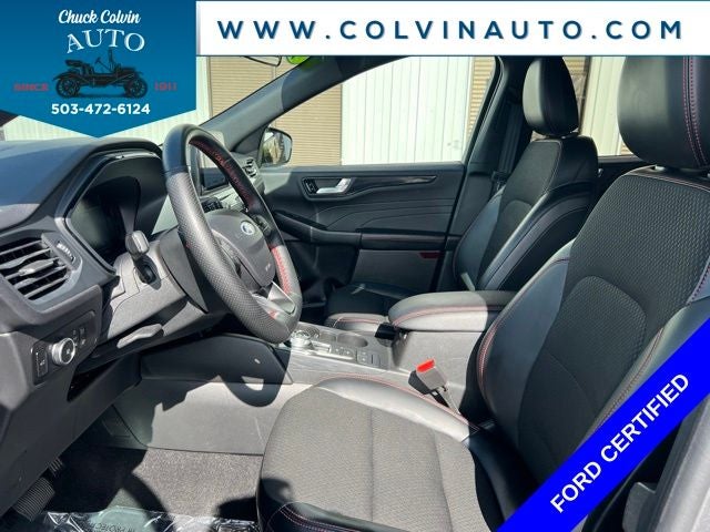 2025 Ford Escape ST-Line Select