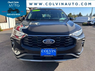 2025 Ford Escape ST-Line Select
