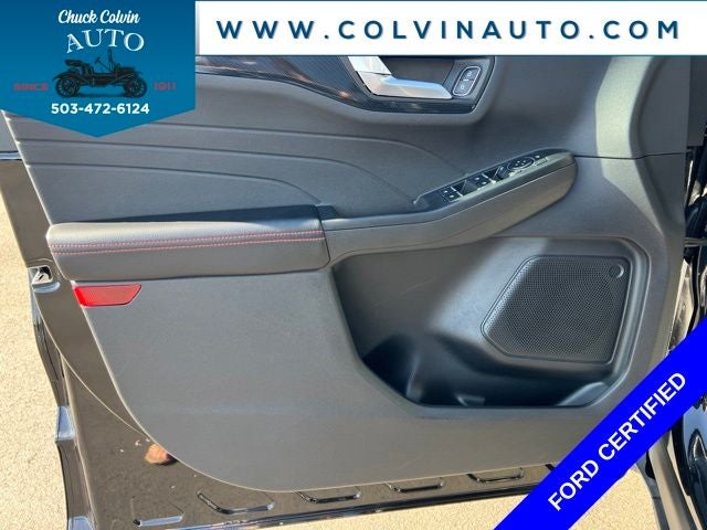 2025 Ford Escape ST-Line Select