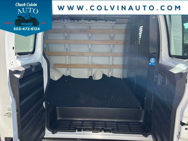 2025 Chevrolet Express 2500 Work Van Cargo