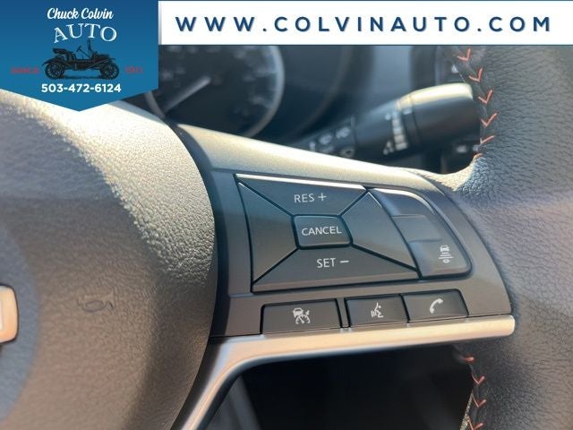 2025 Nissan Versa 1.6 SR