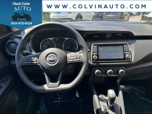 2025 Nissan Kicks Play S