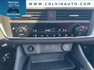 2026 Nissan Rogue SV