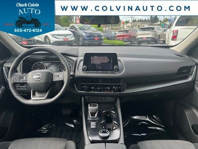 2026 Nissan Rogue SV