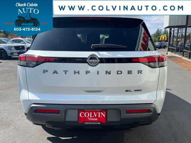 2026 Nissan Pathfinder SL