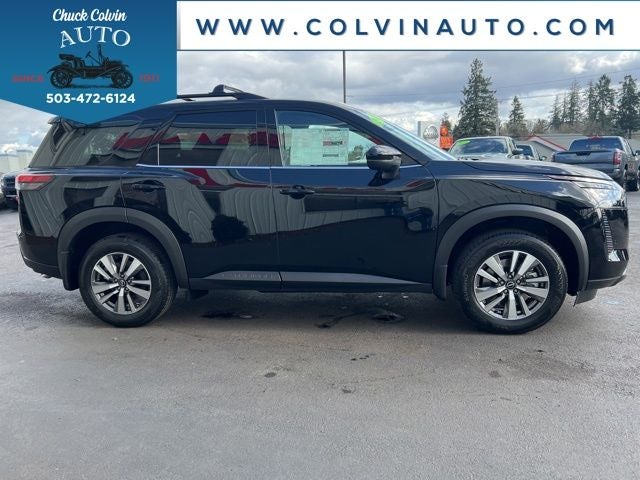 2026 Nissan Pathfinder SL