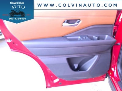 2025 Nissan Pathfinder Platinum