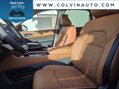 2025 Nissan Pathfinder Platinum