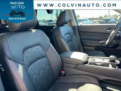 2026 Nissan Pathfinder Platinum