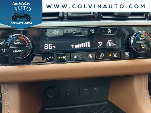 2025 Nissan Pathfinder Platinum