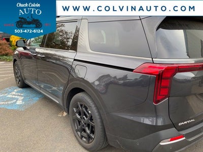 2025 Kia Carnival SX